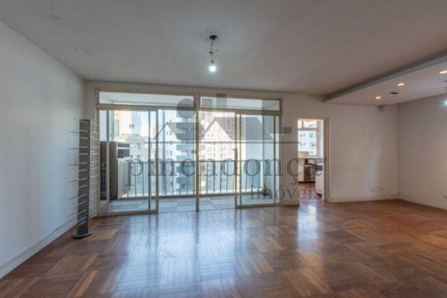 Apartamento com 3 Quartos à Venda, 230 m² em Higienópolis - São Paulo