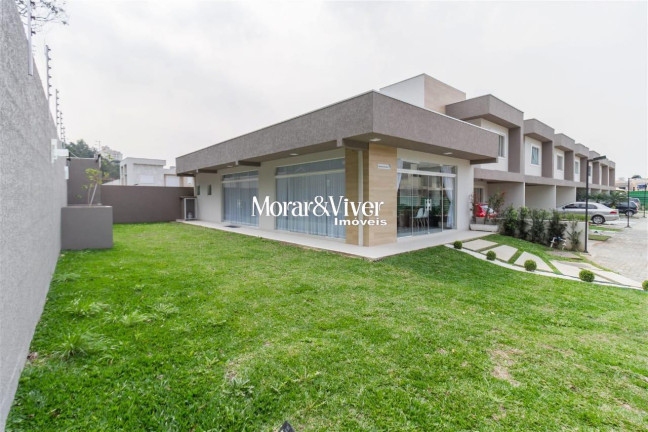 Imagem Sobrado com 3 Quartos à Venda, 110 m² em Campo Comprido - Curitiba