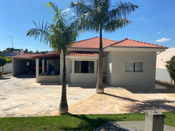 Imagem Chácara com 3 Quartos à Venda, 150 m² em Centro - Boituva