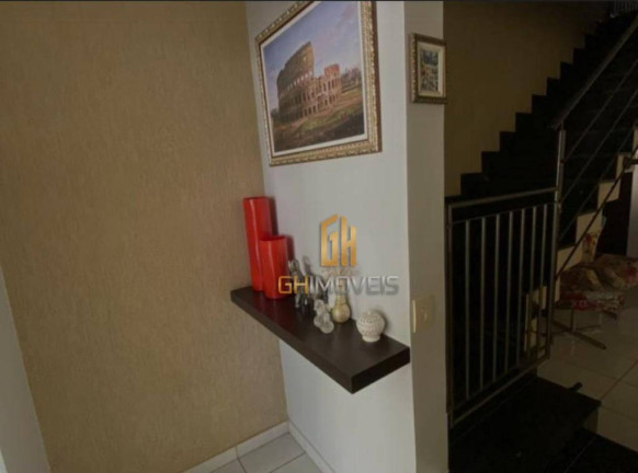 Imagem Sobrado com 3 Quartos à Venda, 150 m² em Vila Jardim Vitória - Goiânia