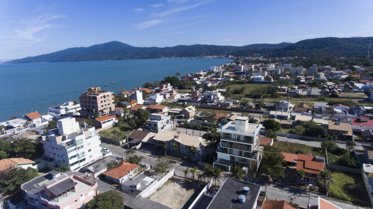 Imagem Cobertura com 3 Quartos à Venda, 113 m² em Bombinhas - Bombinhas