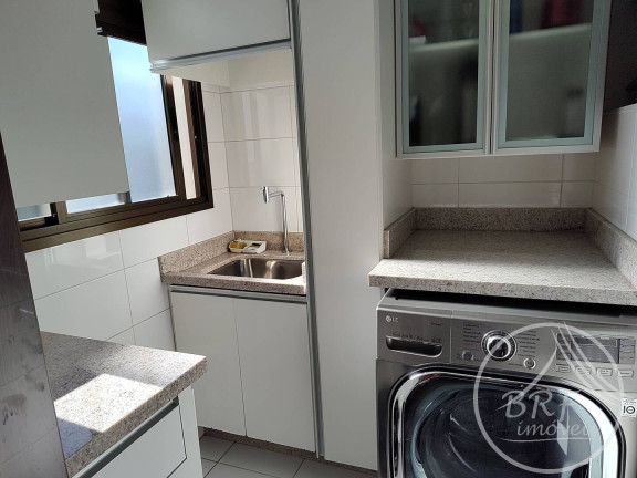 Imagem Cobertura com 4 Quartos à Venda, 230 m² em Balneário - Florianópolis