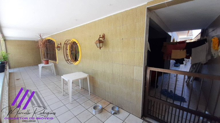 Imagem Casa com 4 Quartos à Venda, 229 m² em Canto Do Forte - Praia Grande