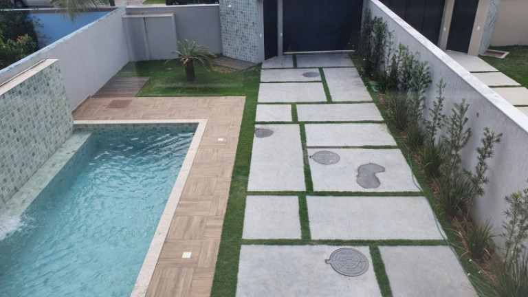 Imagem Casa com 6 Quartos à Venda, 380 m² em Barra Da Tijuca - Rio De Janeiro Imagem Casa com 6 Quartos à Venda, 380 m² em Barra Da Tijuca - Rio De Janeiro