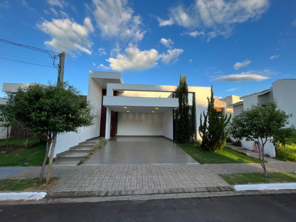Imagem Casa à Venda, 364 m² em Rua Gaivota - Umuarama Imagem Casa à Venda, 364 m² em Rua Gaivota - Umuarama