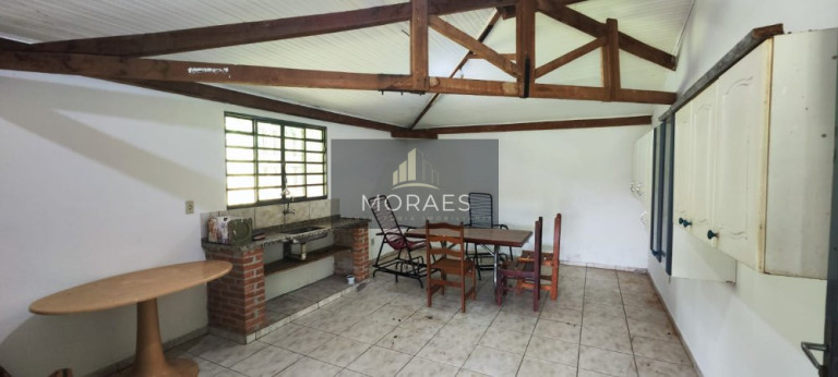 Imagem Imóvel com 3 Quartos à Venda, 216 m² em Recanto Dos Jatobás - Botucatu Imagem Imóvel com 3 Quartos à Venda, 216 m² em Recanto Dos Jatobás - Botucatu