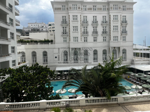 Imagem Imóvel com 3 Quartos para Alugar, 300 m² em Copacabana - Rio De Janeiro Imagem Imóvel com 3 Quartos para Alugar, 300 m² em Copacabana - Rio De Janeiro