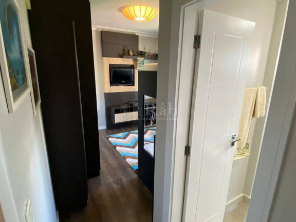 Imagem Apartamento com 3 Quartos à Venda, 136 m² em Centro - Balneário Camboriú Imagem Apartamento com 3 Quartos à Venda, 136 m² em Centro - Balneário Camboriú