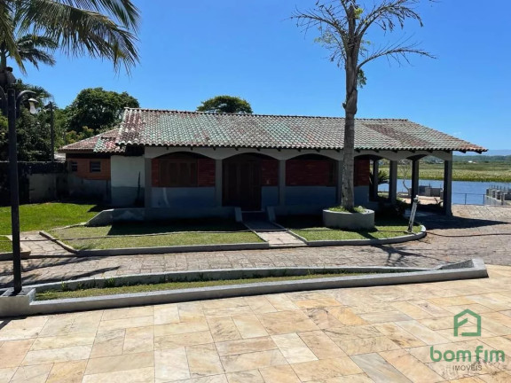 Imagem Casa com 4 Quartos à Venda, 235 m² em Centro - Torres Imagem Casa com 4 Quartos à Venda, 235 m² em Centro - Torres