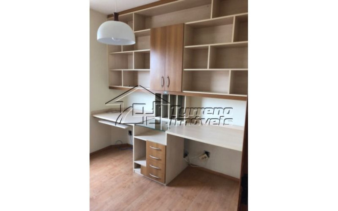 Apartamento com 3 Quartos para Alugar, 110 m² em Jardim São Dimas - São José Dos Campos