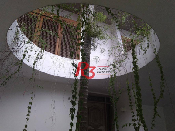 Imagem Sobrado com 4 Quartos à Venda ou Locação, 593 m² em José Menino - Santos