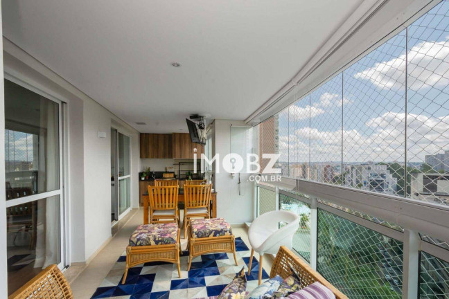 Imagem Imóvel com 3 Quartos à Venda, 177 m² em Vila Andrade - São Paulo