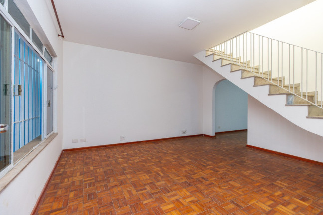 Imagem Casa com 3 Quartos à Venda, 150 m² em Vila Santa Catarina - São Paulo Imagem Casa com 3 Quartos à Venda, 150 m² em Vila Santa Catarina - São Paulo