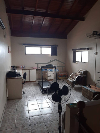 Casa com 4 Quartos à Venda, 295 m² em Jardim Das Flores - Osasco