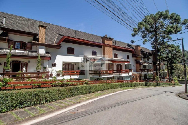 Imagem Imóvel com 4 Quartos à Venda, 178 m² em V Iara - Campos Do Jordão