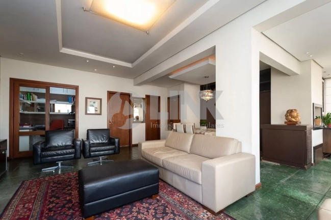 Imagem Apartamento com 3 Quartos à Venda, 135 m² em Petrópolis - Porto Alegre