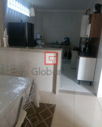 Imagem Casa com 4 Quartos à Venda, 330 m² em Vila Oliveira - Montes Claros