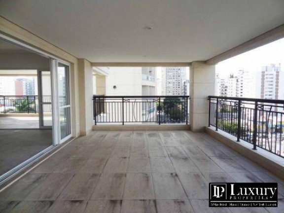 Imagem Apartamento com 4 Quartos à Venda, 400 m² em Moema - São Paulo Imagem Apartamento com 4 Quartos à Venda, 400 m² em Moema - São Paulo