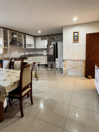 Imagem Casa com 4 Quartos à Venda, 370 m² em Orla - Petrolina Imagem Casa com 4 Quartos à Venda, 370 m² em Orla - Petrolina