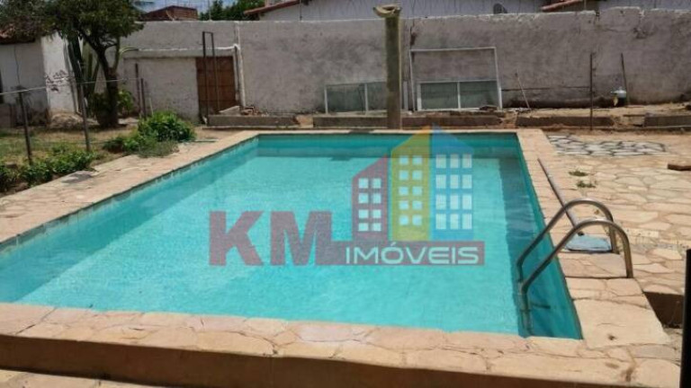 Imagem Casa com 4 Quartos à Venda, 320 m² em Presidente Costa E Silva - Mossoró Imagem Casa com 4 Quartos à Venda, 320 m² em Presidente Costa E Silva - Mossoró