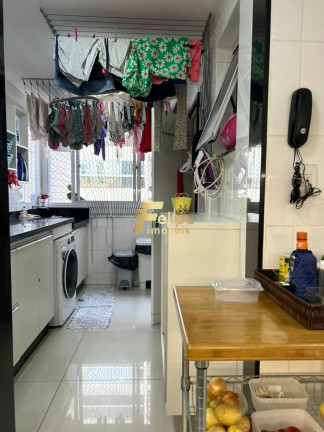 Imagem Imóvel com 3 Quartos à Venda, 130 m² em Praia Da Costa - Vila Velha Imagem Imóvel com 3 Quartos à Venda, 130 m² em Praia Da Costa - Vila Velha