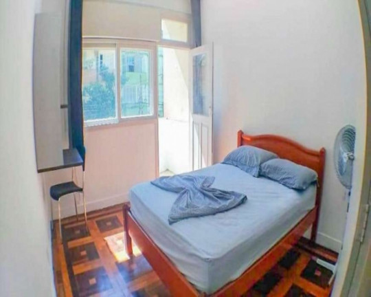 Imagem Imóvel com 3 Quartos à Venda, 130 m² em Floresta - Porto Alegre