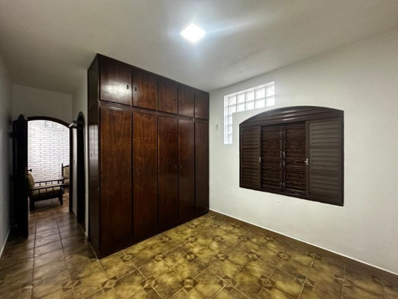Imagem Sobrado com 3 Quartos à Venda, 207 m² em Vila Mazza - Suzano Imagem Sobrado com 3 Quartos à Venda, 207 m² em Vila Mazza - Suzano