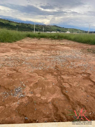 Terreno à Venda, 250 m² em Itapecirica - Taubaté