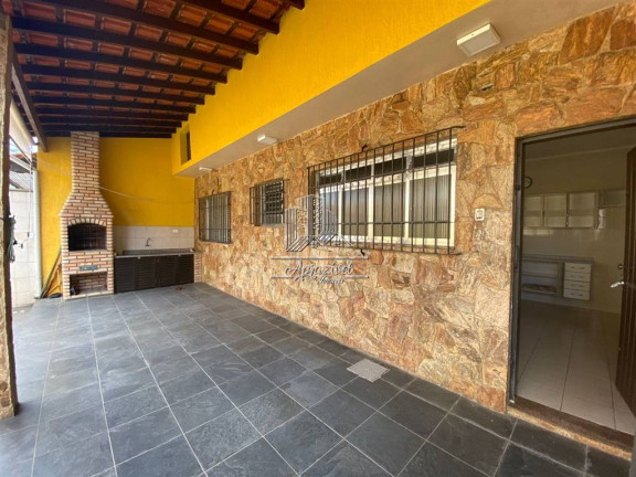 Sobrado com 3 Quartos à Venda, 380 m² em Solemar - Praia Grande