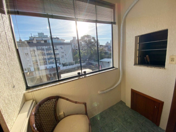 Imagem Imóvel com 1 Quarto à Venda, 39 m² em Petrópolis - Porto Alegre