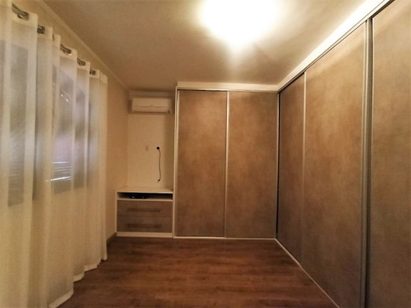 Imagem Sobrado com 3 Quartos à Venda, 183 m² em Vila Ponte Nova - Cubatão Imagem Sobrado com 3 Quartos à Venda, 183 m² em Vila Ponte Nova - Cubatão