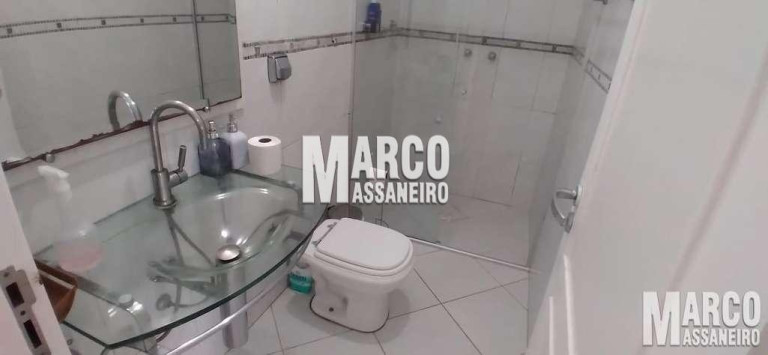 Imagem Casa com 4 Quartos à Venda, 288 m² em Centro - Balneário Barra Do Sul Imagem Casa com 4 Quartos à Venda, 288 m² em Centro - Balneário Barra Do Sul