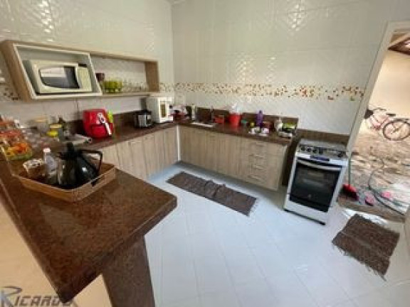 Imagem Casa com 3 Quartos à Venda, 360 m² em Itapebussu - Guarapari Imagem Casa com 3 Quartos à Venda, 360 m² em Itapebussu - Guarapari