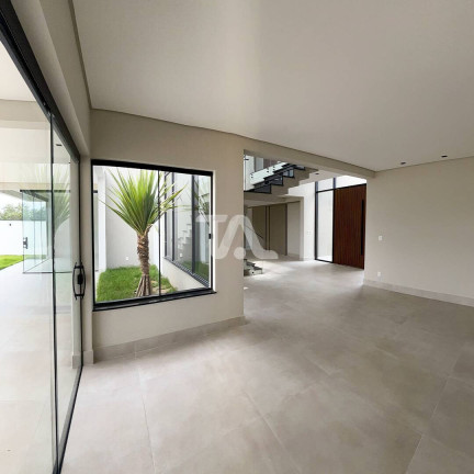 Imagem Casa de Condomínio com 3 Quartos à Venda, 762 m² em Condominio Residencial Colonial Village Ii - Pindamonhangaba