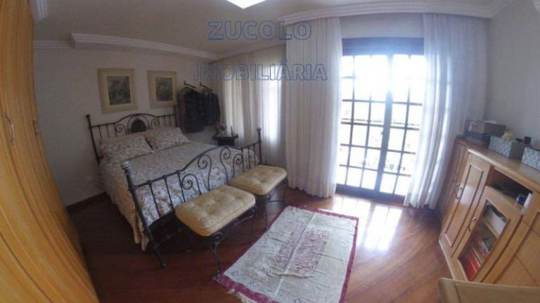 Imagem Sobrado com 2 Quartos à Venda, 220 m² Imagem Sobrado com 2 Quartos à Venda, 220 m²