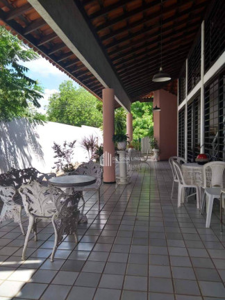 Imagem Casa com 6 Quartos à Venda, 450 m² em Ininga - Teresina
