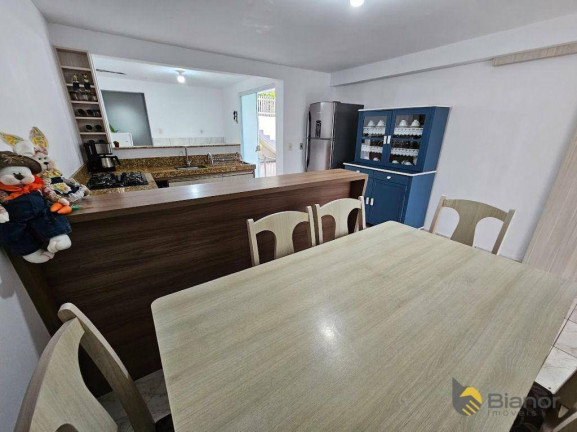Imagem Casa com 3 Quartos à Venda, 150 m² em Itoupava Central - Blumenau Imagem Casa com 3 Quartos à Venda, 150 m² em Itoupava Central - Blumenau