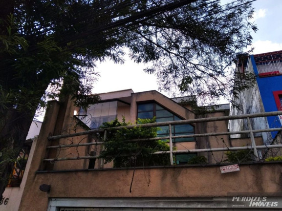 Imagem Casa com 4 Quartos à Venda ou Locação, 280 m² em Perdizes - São Paulo Imagem Casa com 4 Quartos à Venda ou Locação, 280 m² em Perdizes - São Paulo