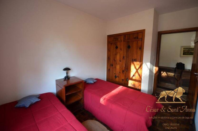 Apartamento com 4 Quartos para Alugar, 120 m² em Vila Capivari - Campos Do Jordão