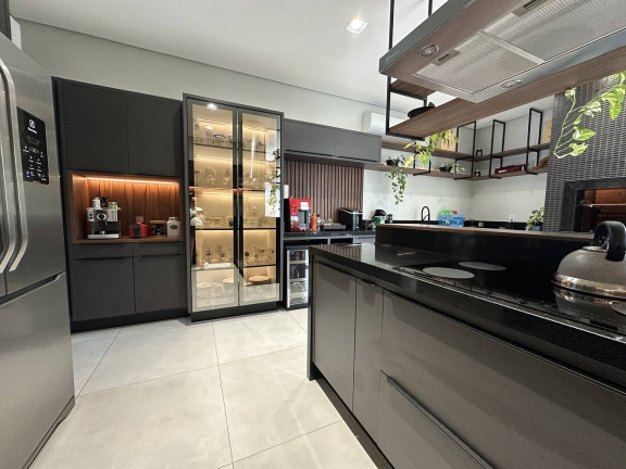 Imagem Casa com 3 Quartos à Venda, 467 m² em Ipê - Foz Do Iguaçu Imagem Casa com 3 Quartos à Venda, 467 m² em Ipê - Foz Do Iguaçu