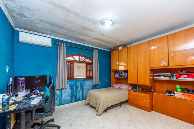 Imagem Casa com 3 Quartos à Venda, 250 m² em Vila Antonieta - São Paulo