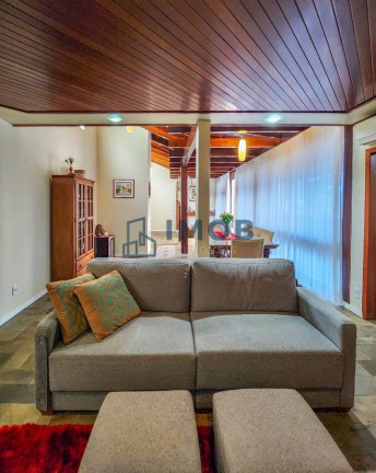Imagem Apartamento com 3 Quartos à Venda, 243 m² em Centro - Jaraguá Do Sul