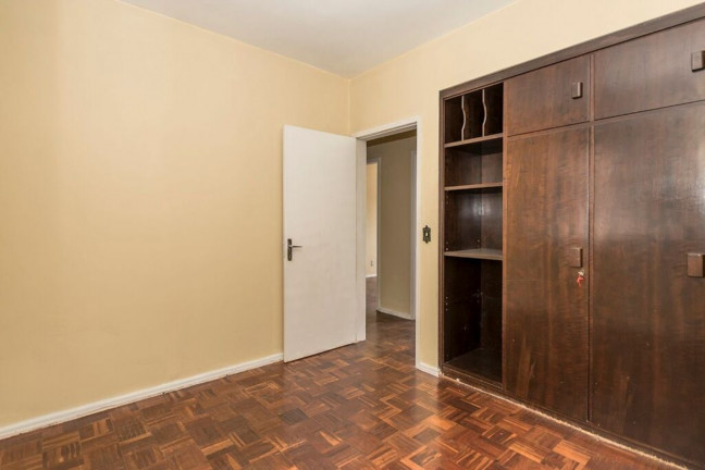 Imagem Imóvel com 3 Quartos à Venda, 104 m² em Centro Histórico - Porto Alegre Imagem Imóvel com 3 Quartos à Venda, 104 m² em Centro Histórico - Porto Alegre
