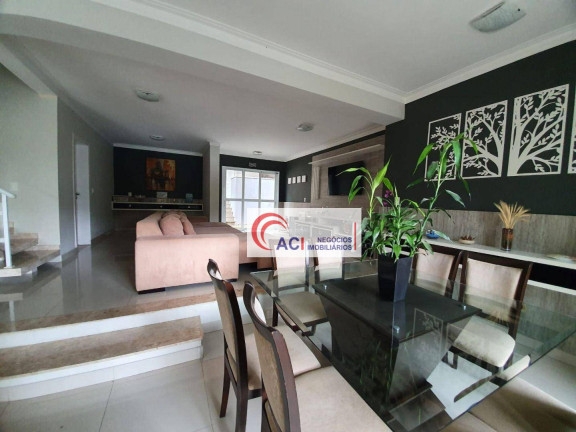 Imagem Casa com 3 Quartos à Venda, 385 m² em Granja Viana - Itapevi Imagem Casa com 3 Quartos à Venda, 385 m² em Granja Viana - Itapevi
