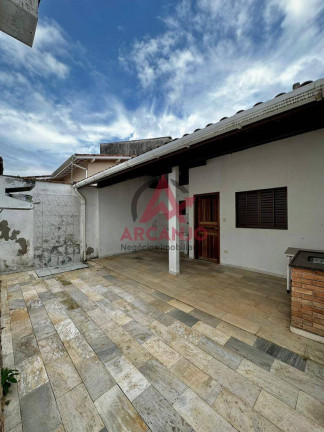Imagem Casa com 4 Quartos à Venda, 180 m² em Centro - Ubatuba