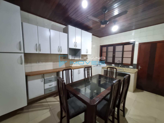 Imagem Casa com 3 Quartos à Venda, 405 m² em Canto Do Forte - Praia Grande