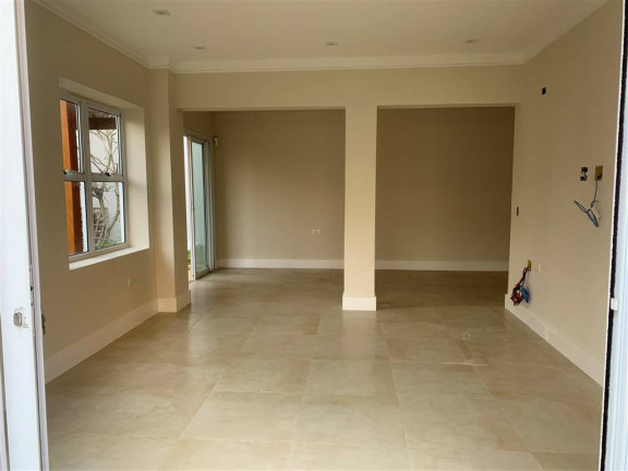 Imagem Casa com 4 Quartos à Venda, em Flórida - Praia Grande Imagem Casa com 4 Quartos à Venda, em Flórida - Praia Grande
