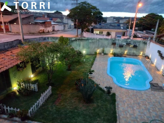 Sobrado com 2 Quartos à Venda, 270 m² em Parque Vitória Régia - Sorocaba