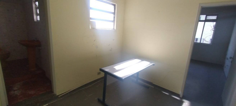 Sala Comercial à Venda, 400 m² em Vila Alpina - São Paulo