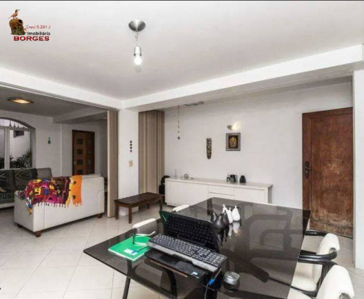 Foto do imóvel Casa com 4 Quartos à Venda, 220 m² em Campo Belo - São Paulo